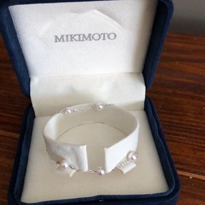 Mikimoto White Gold Pearl Bracelet